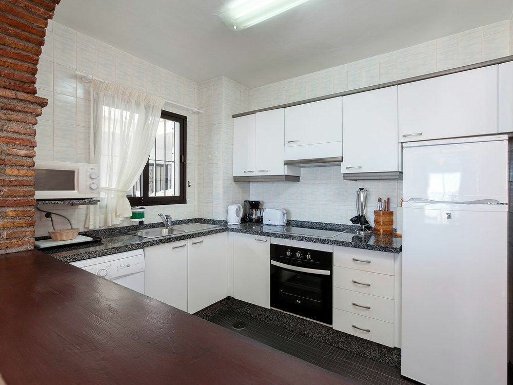 Calahonda Apartments - Los Jarales Mijas Eksteriør billede